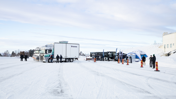 Besökare på roadshow 2024.